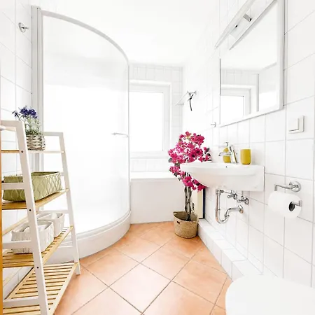 Grosses & Vollausgestattetes Mit Balkon * Barsinghausen